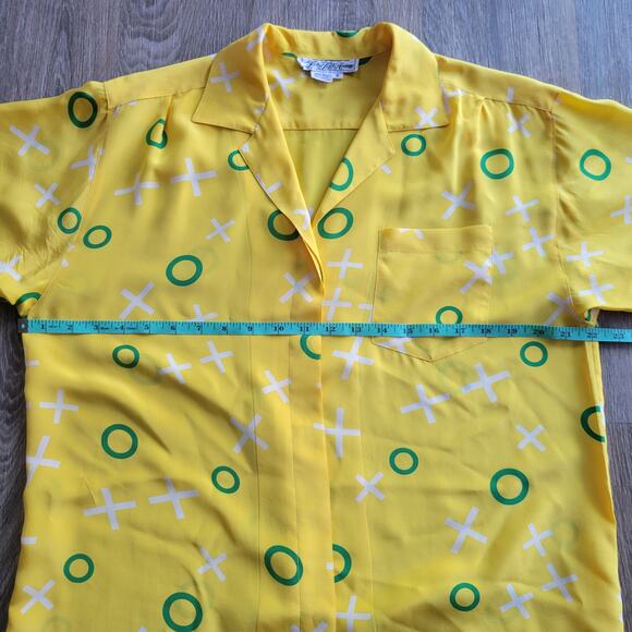Saks Fifth Avenue Silk Yellow Collard Button Top Size 8 - Picture 7 of 7